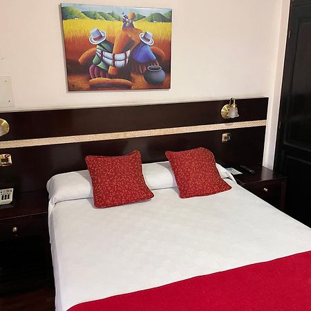 Gregorio I Hotel Boutique San Salvador de Jujuy Buitenkant foto