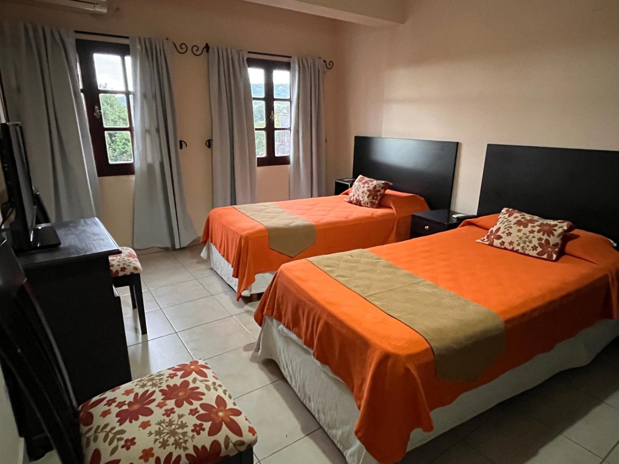 Gregorio I Hotel Boutique San Salvador de Jujuy Buitenkant foto