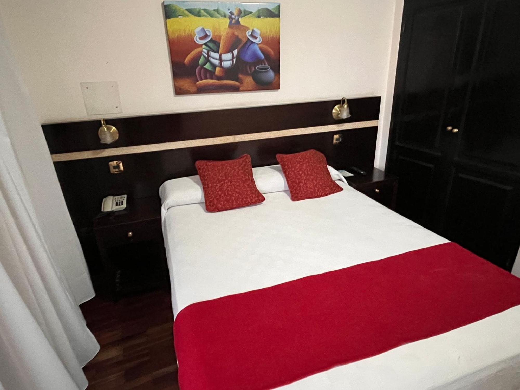 Gregorio I Hotel Boutique San Salvador de Jujuy Buitenkant foto